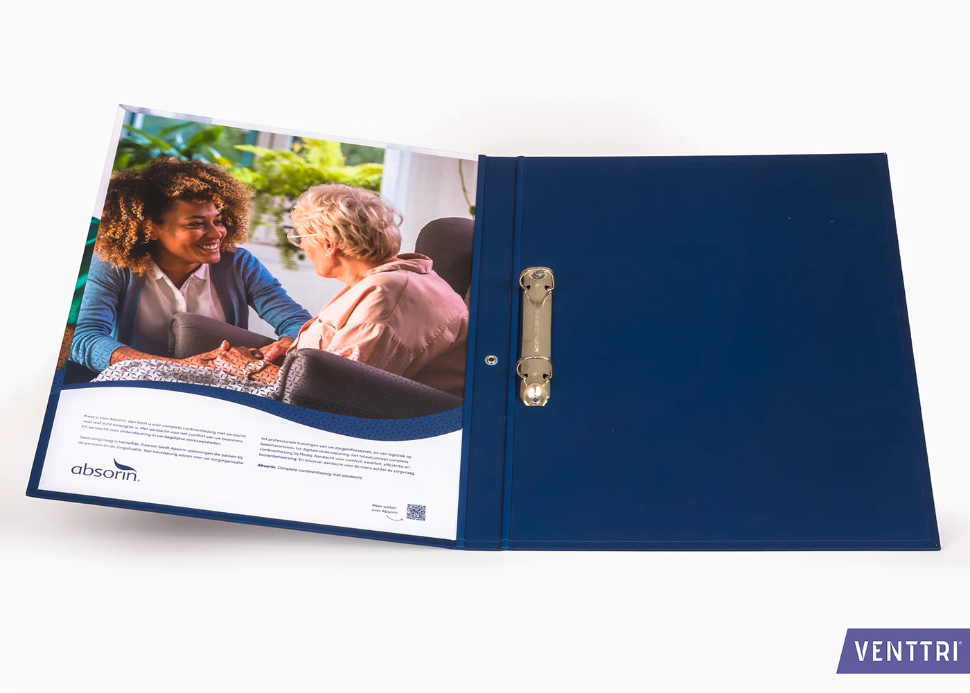 geöffneter Ordner innen und außen vollfarbig bedruckt